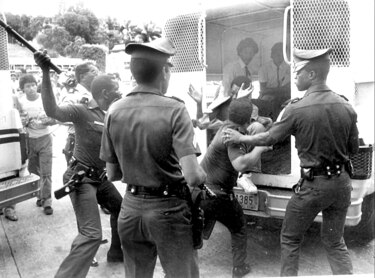 A 38 años del Viernes Negro: el día que la dictadura se quitó la máscara