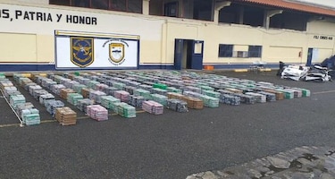 Se incautan de 3.9 toneladas de cocaína en el área de Isla Grande