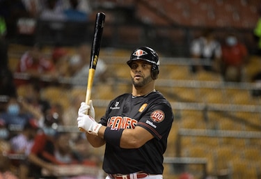 El legendario Albert Pujols dirigirá a los Leones del Escogido