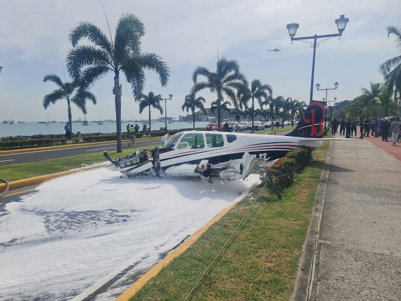 Reportan accidente de una aeronave en la Calzada de Amador; la AAC inicia investigación