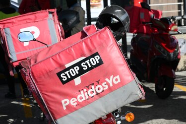 Restaurantes reportan una caída del 80% por paro de motorizados de PedidosYa