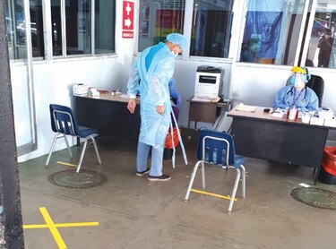 Piden al Ministerio Público investigar de oficio la compra de batas quirúrgicas