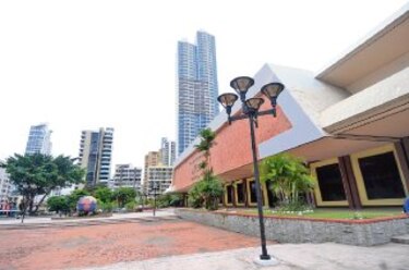Las licitaciones para la VII Cumbre de las Américas