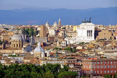 Busan, Riad y Roma se disputan la sede de la Expo Mundial 2030