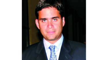 Jueza beneficia a Manuel Morales, directivo de HPC-Contratas