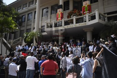 Presentan demanda de inconstitucionalidad contra las modificaciones a la ley de la facturación electrónica