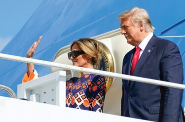 Donald Trump indulta a 73 personas, deja  la Casa Blanca, promete volver y se va a Florida