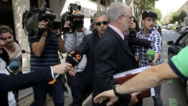 Investigarán a Rodrigo Rato por cinco delitos fiscales y blanqueo