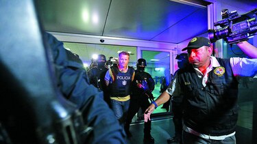West Valdés llega al país para ser indagado
