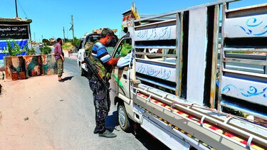 Yihadistas arrebatan Idlib a los rebeldes
