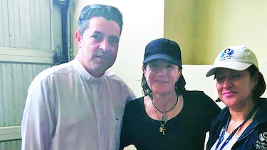 Guerrilla colombiana del ELN libera a periodistas secuestrados