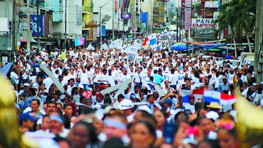 Panamá camina por la familia