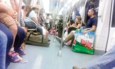 Metro de Panamá pide moderación en traslado de paquetes