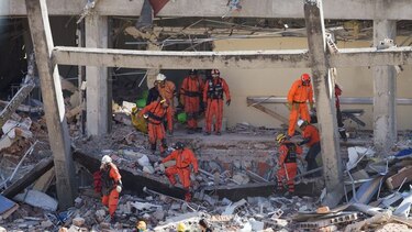 Sobrevivientes recuerdan miedo antes de explosión en México