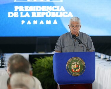 Presidente Mulino critica apagones y pide acción a la ASEP