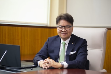 Milton Ayón designado como superintendente de Bancos de Panamá