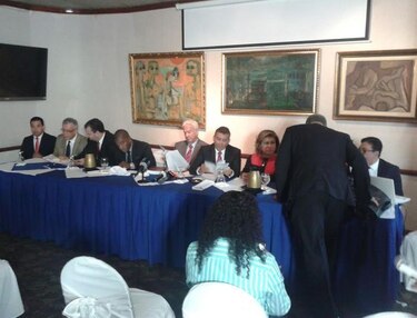 Magistrado-Fiscal Oydén Ortega cita a abogados de Ricardo Martinelli al Registro Público