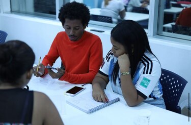Desafíos en el mercado laboral: Oportunidades a través de las carreras técnicas en Panamá