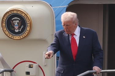 Estados Unidos no planea atacar a Venezuela, afirma Trump ante rumores de acciones militares
