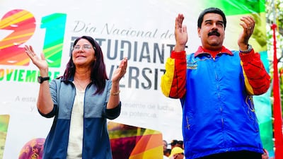Estados Unidos autoriza a Venezuela el pago de los abogados de Nicolás Maduro y Cilia Flores