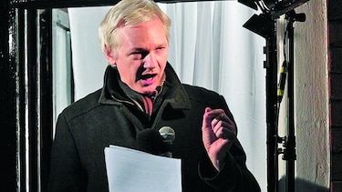 Ecuador busca una solución para Assange