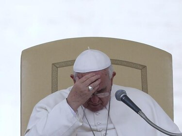 El Papa pide perdón por abusos sexuales de sacerdotes