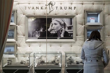 Ivanka Trump anuncia el cierre de su marca de moda homónima