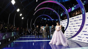La ceremonia de los MTV Video Music Awards trae vientos de política