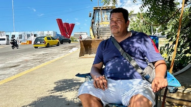 ‘Eran de cartón’: viviendas turcas colapsadas ponen en la mira el plan de Chávez