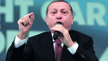 Turquía retira proyecto de ley sobre menores