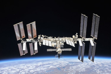 La Estación Espacial debió maniobrar para evitar una coalición con escombros de un cohete