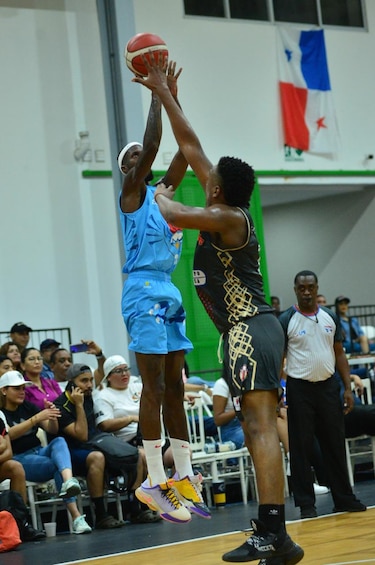 Lobos y Halcones debutan con triunfo en arranque de la LPB