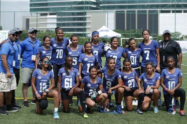 Equipo femenino de 'flag' sigue firme en el Mundial