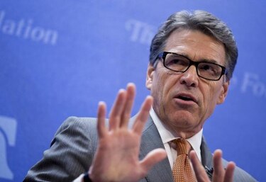 Perry, dispuesto a enviar tropas de Estados Unidos a Irak