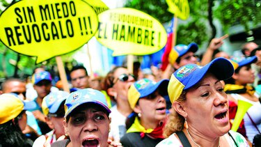 Marchas en Venezuela para presionar por revocatorio