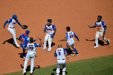 Caimanes de Colombia ganan 6-5 a los Astronautas de Panamá; Harold Ramírez fue el héroe