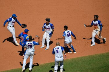 Caimanes de Colombia ganan 6-5 a los Astronautas de Panamá; Harold Ramírez fue el héroe