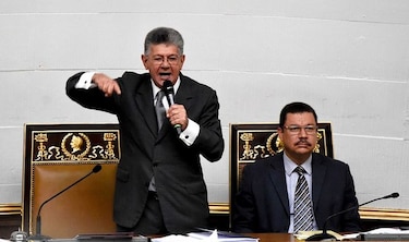 Asamblea resuelve iniciar juicio político a Nicolás Maduro