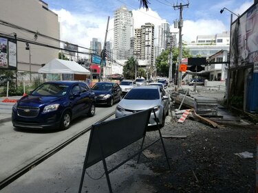 Calles reducidas en su tamaño, entre las fallas encontradas en calle Uruguay
