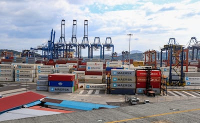 Venta de los puertos de CK Hutchison a BlackRock, incluyendo dos en Panamá, entraría en punto muerto, según WSJ