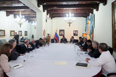 Venezuela: Gobierno y oposición iniciarán diálogo