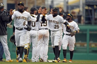 Con 'grand slam' de Moran, Piratas superan a Mellizos