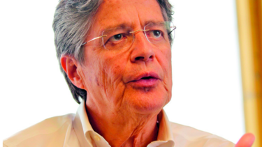 El presidente de Ecuador recibe el alta médica tras ser operado en Estados Unidos