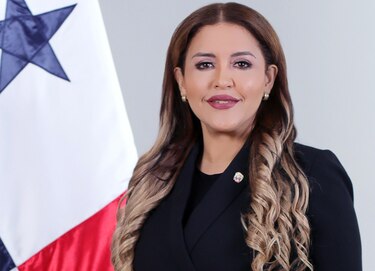La subsecretaria general de la Asamblea presenta querella contra el comunicador Isaac Rodríguez