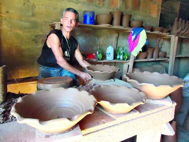 Alfareros podrían perder veta de materia prima