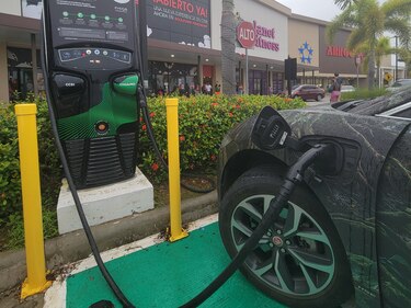 Movilidad eléctrica en Panamá: Cuando el sueño verde choca con un mercado distorsionado