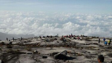 Un muerto en el monte malasio Kinabalu tras sismo de 6 grados