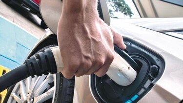 Mercado de automóviles eléctricos no despega