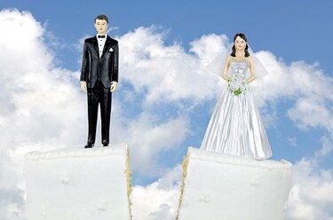 Nueva tendencia: tirar la casa por la ventana para celebrar un divorcio