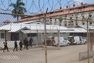 Continúa requisa en centro de rehabilitación de Colón